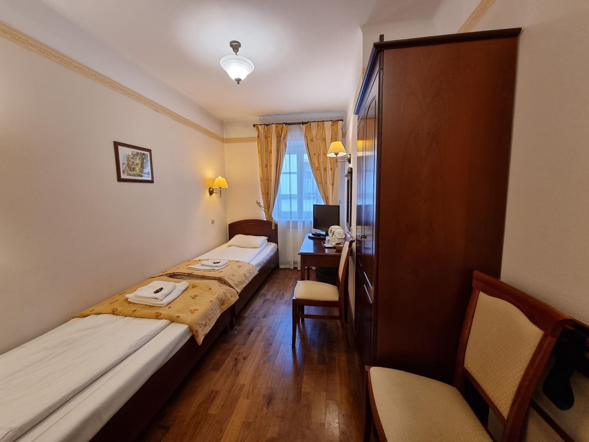 Aparthotel Karmel Krasków Exterior foto