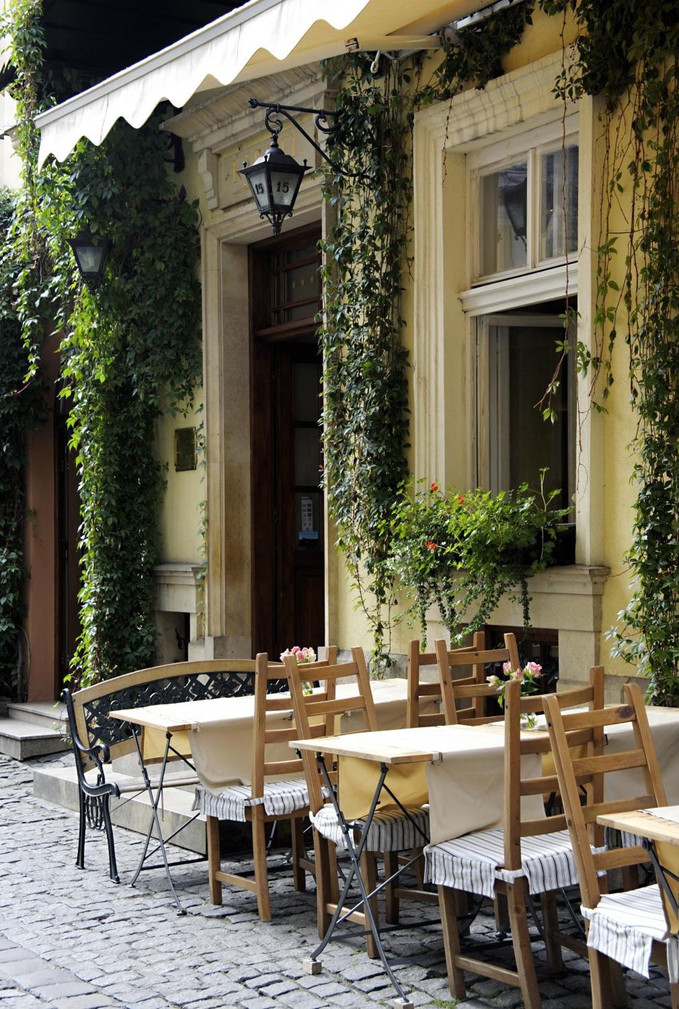 Aparthotel Karmel Krasków Exterior foto